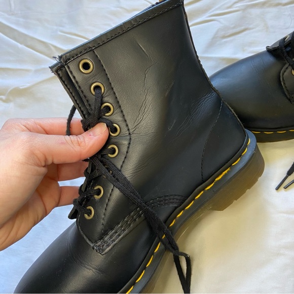 1460 vegan dr martens boots - Picture 6 of 7